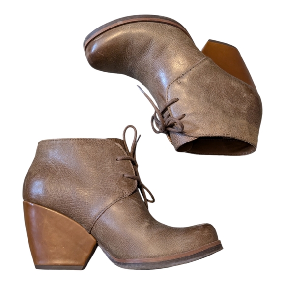Korks by Kork-Ease Roana Heeled Lace-up Ankle Boots in Tan Size 7 - Picture 1 of 7